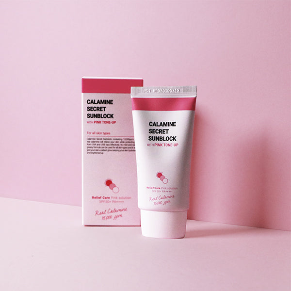 Calamine Secret Sunblock with pink tone-up (SPF50+, PA++++)